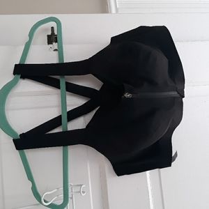 Victoria's Secret Knockout Running Bra